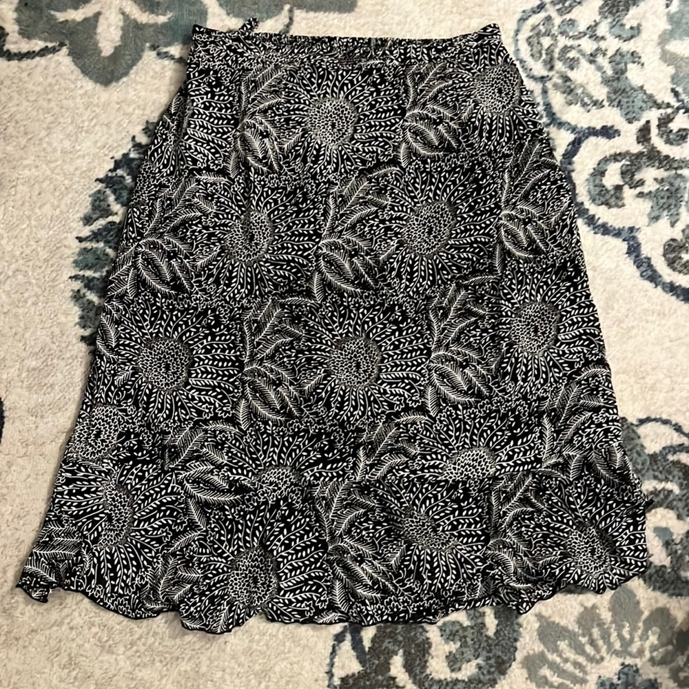 NWOT ORVIS skirt